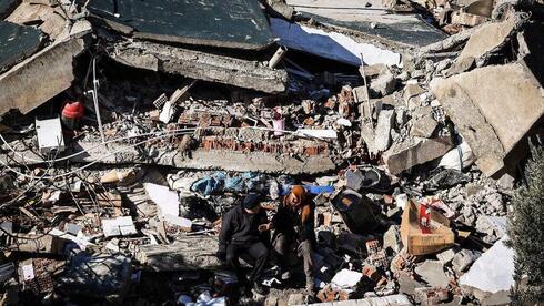 Edificios colapsados por el terremoto en Turquía. 