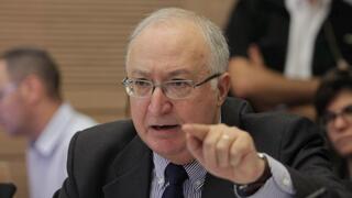 Manuel Trajtenberg: "Estoy tan molesto como nunca lo estuve en mi vida adulta". 
