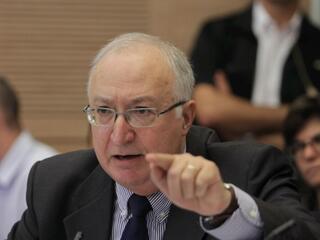 Manuel Trajtenberg: "Estoy tan molesto como nunca lo estuve en mi vida adulta". 
