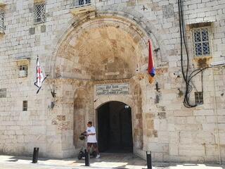 Entrada al Barrio Armenio en Jerusalem. 
