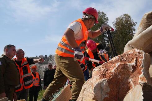 Un simulacro de terremoto del Comando del Frente Nacional en el norte de Israel. (Effi Shrir) Un simulacro de terremoto del Comando del Frente Nacional en el norte de Israel.