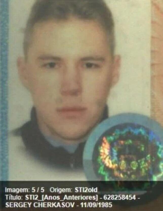 Foto del pasaporte brasileño de Cherkasov. 
