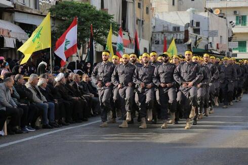 Desfile de Hezbolá en Beirut. 
