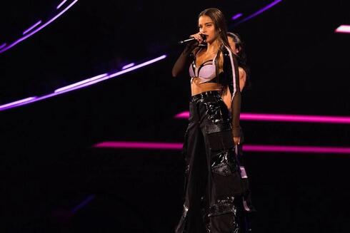 Noa Kirel en la final de Eurovisión. 