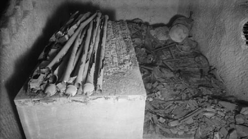 Excavación de la tumba de la reina Hetepheres I en 1925.