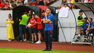 El israelí Barak Bakhar es el entrenador del club serbio Estrella Roja de Belgrado.