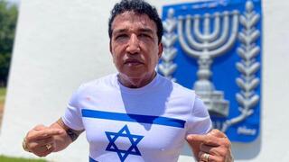 Magno Malto, senador brasileño, con la remera de Israel. 