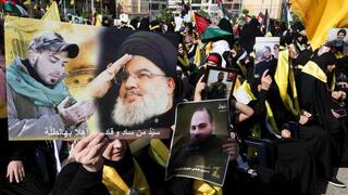 Activistas de Hezbolá durante el último discurso de Hassan Nasrallah. 