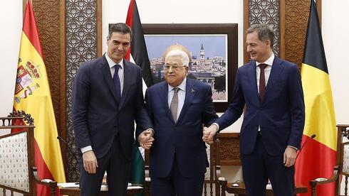 Los líderes de España y Bélgica con Abbas, presidente de la Autoridad Palestina.