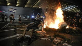 Manifestante en una protesta por la democracia.