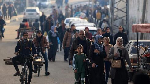 Los palestinos abandonan Rafah en medio de la guerra