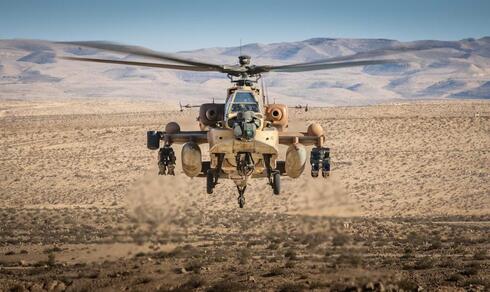 Helicópteros del Escuadrón 113. La Fuerza Aérea israelí recluta pilotos que han superado la edad de vuelo. 