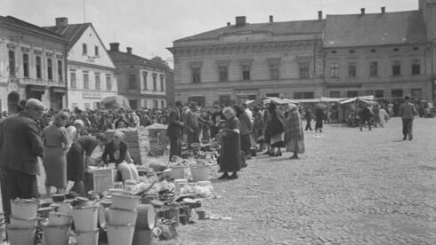 Fotos inéditas de judíos en la época del Holocausto en Polonia. 