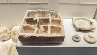 La caja como se muestra en la sección de arqueología del Museo de Israel.