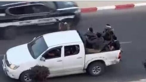 Terroristas de Hamás el 7 de octubre, ingresando a Israel.