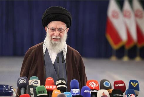 Líder supremo iraní Ali Jamenei.